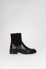 CUIR NOIR