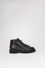 CUIR NOIR