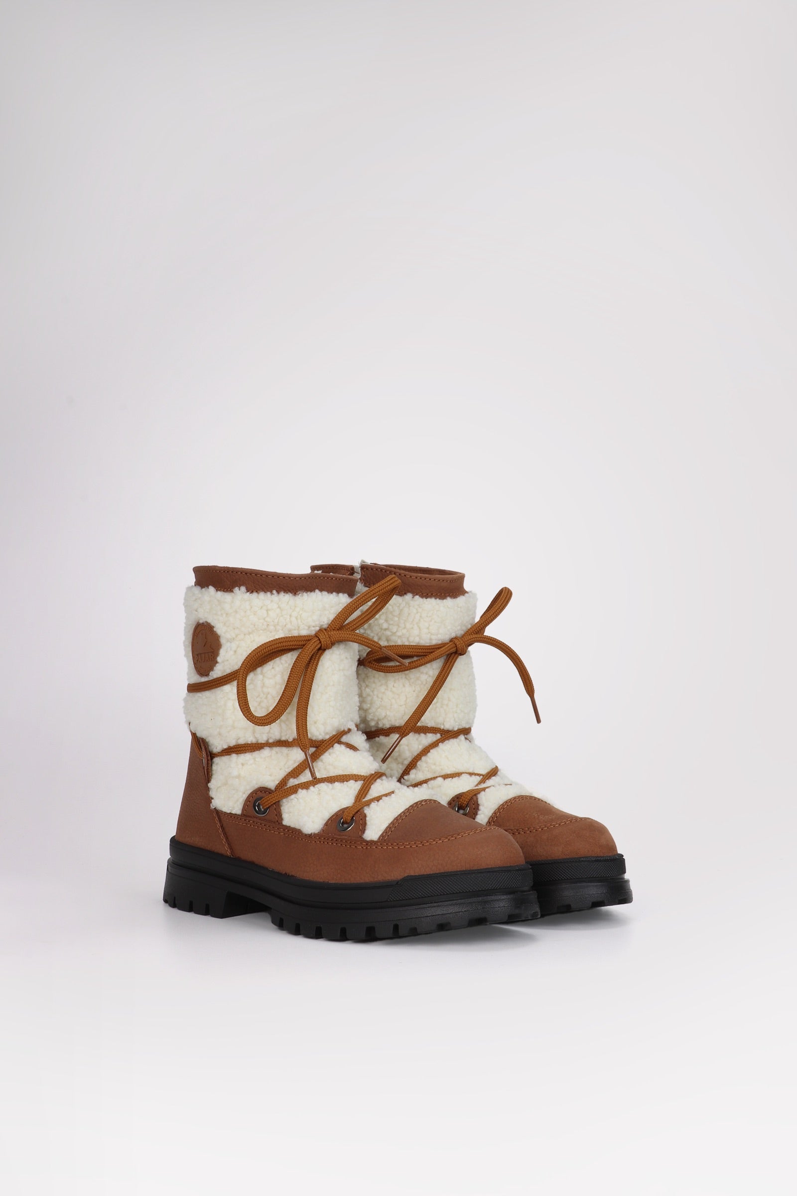 Maxine Women's Zip Boot w/ Ice Gripper | Pajar Canada