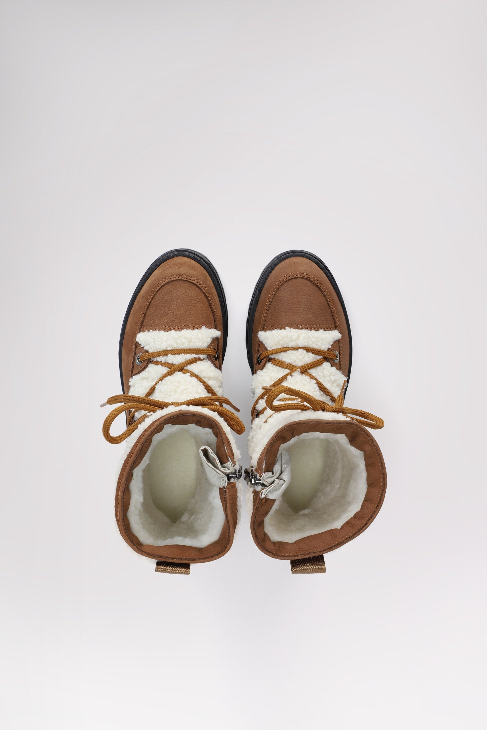 Maxine Women's Zip Boot w/ Ice Gripper | Pajar Canada
