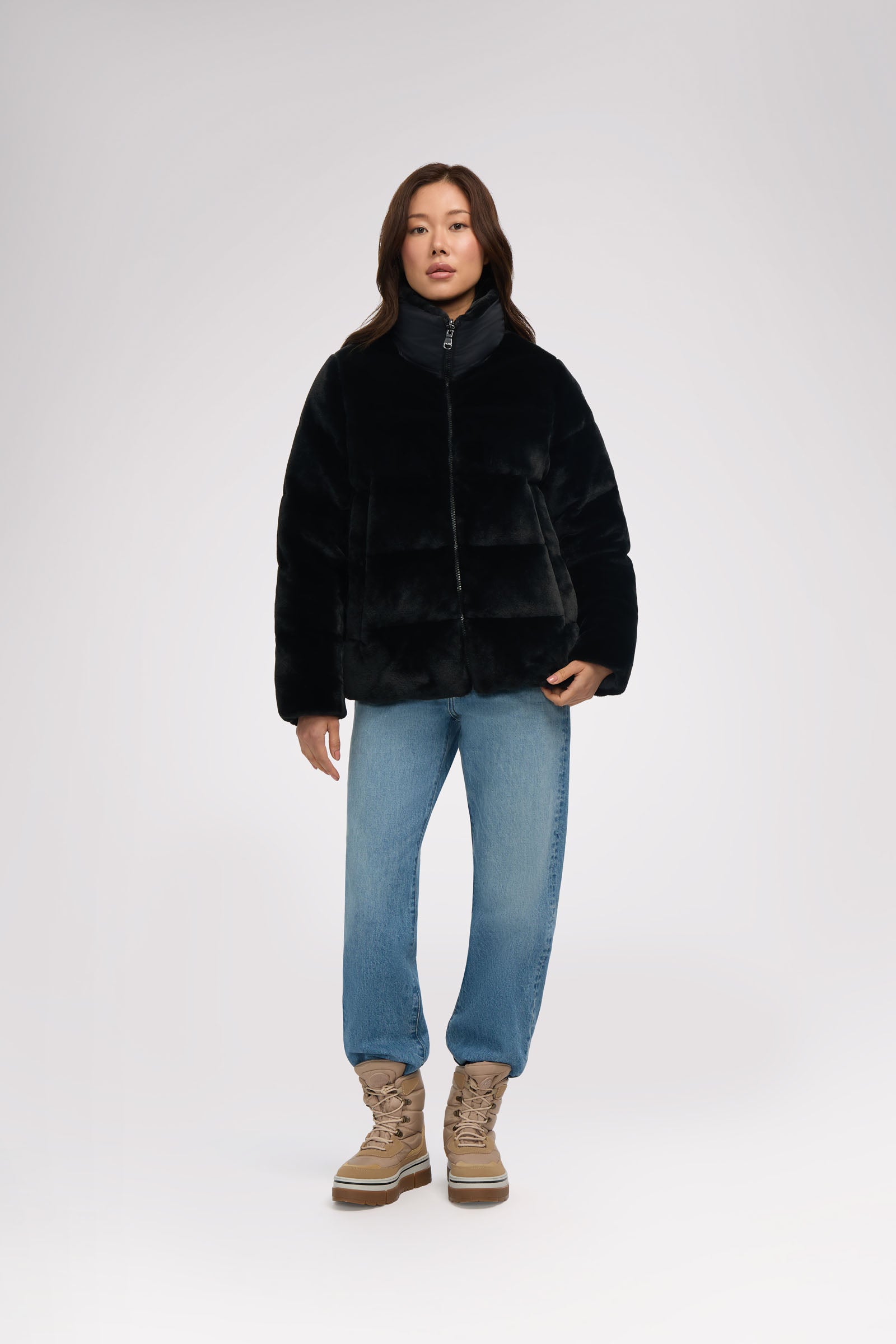 Vanita Women's Boxy Reversible Puffer